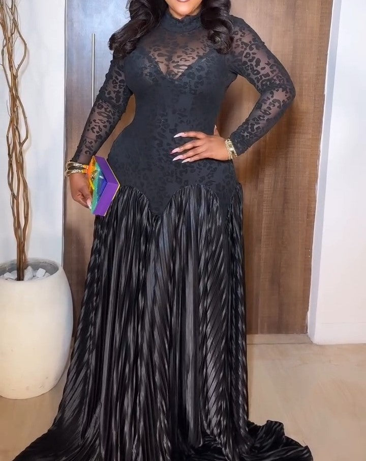 Black Lace Long-sleeved Maxi Dress