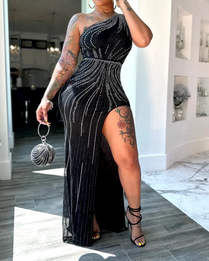 Black One-shoulder Rhinestone Dress